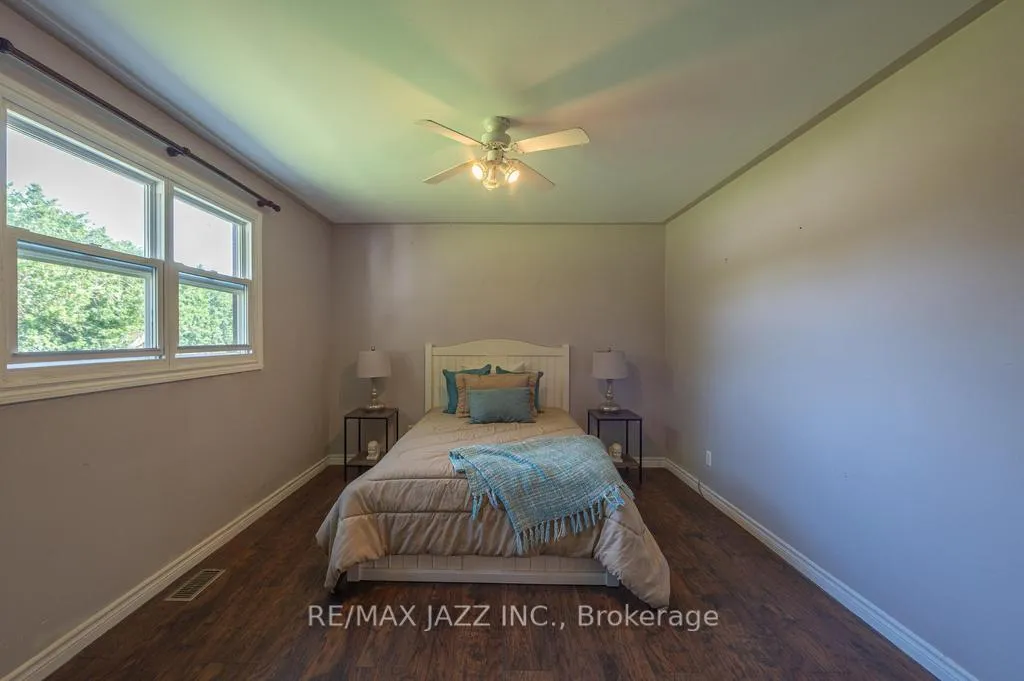 Photo 11 of 22 Sunrise Drive, Scugog, Blackstock — HOMEH