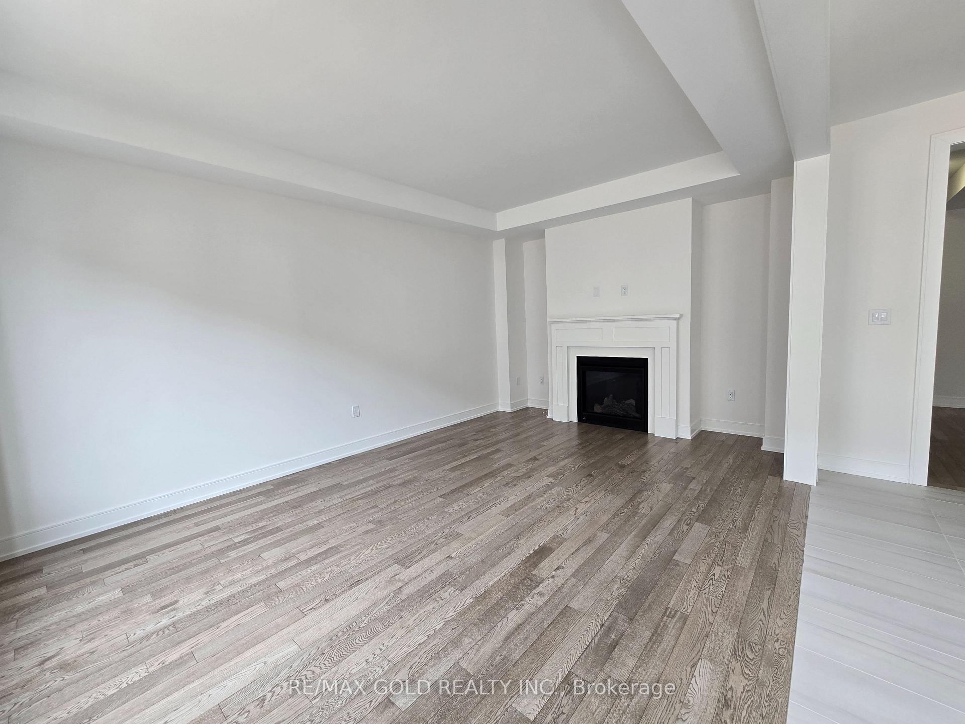 Photo 9 of 33 Stanley Leitch Drive, Kitchener, Mill Courtland Woodside Park — HOMEH