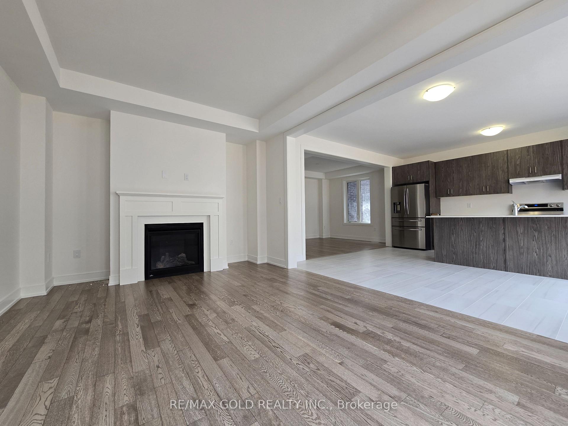 Photo 12 of 33 Stanley Leitch Drive, Kitchener, Mill Courtland Woodside Park — HOMEH