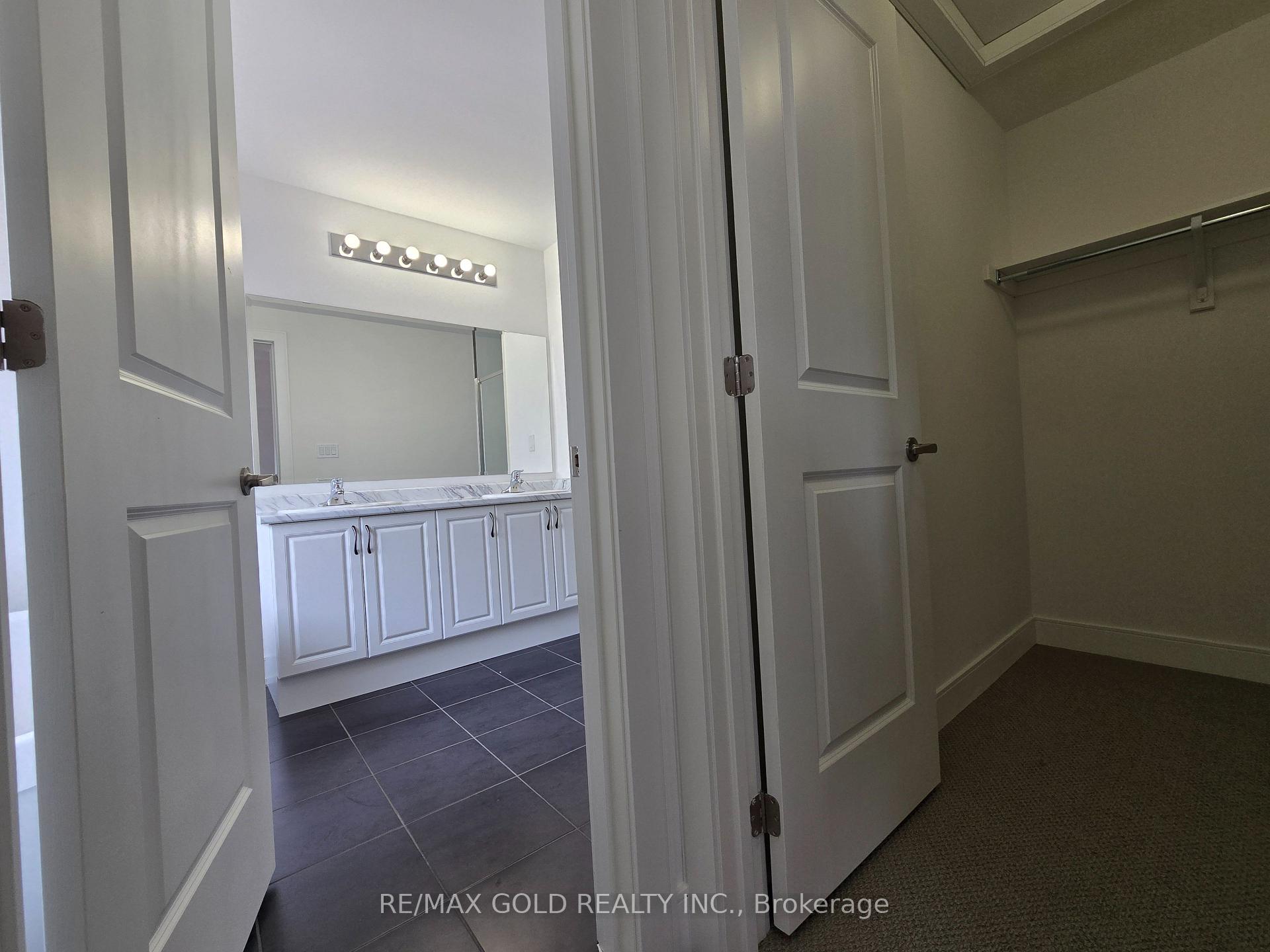 Photo 25 of 33 Stanley Leitch Drive, Kitchener, Mill Courtland Woodside Park — HOMEH