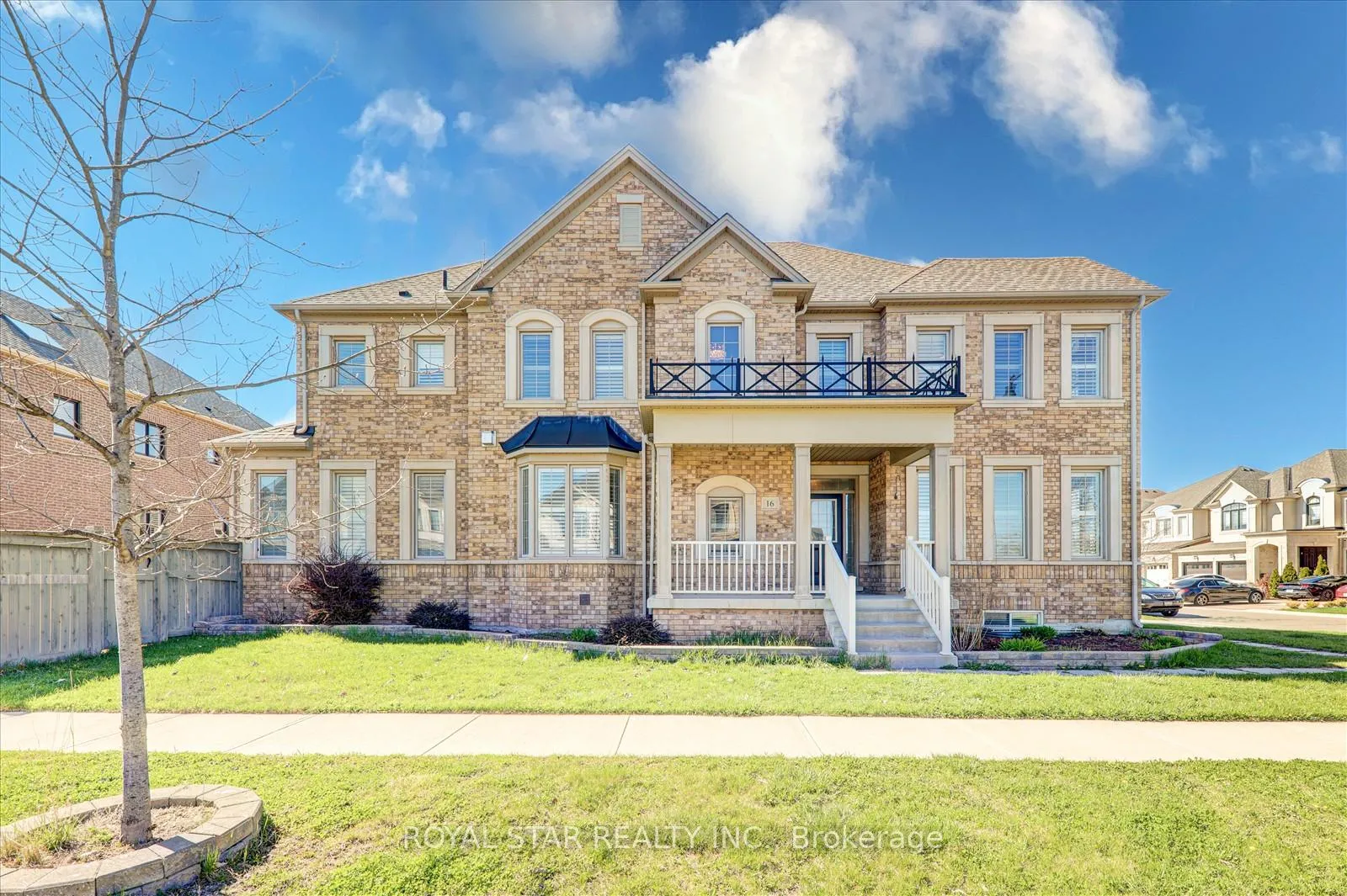 Front of 16 Vetch Street
