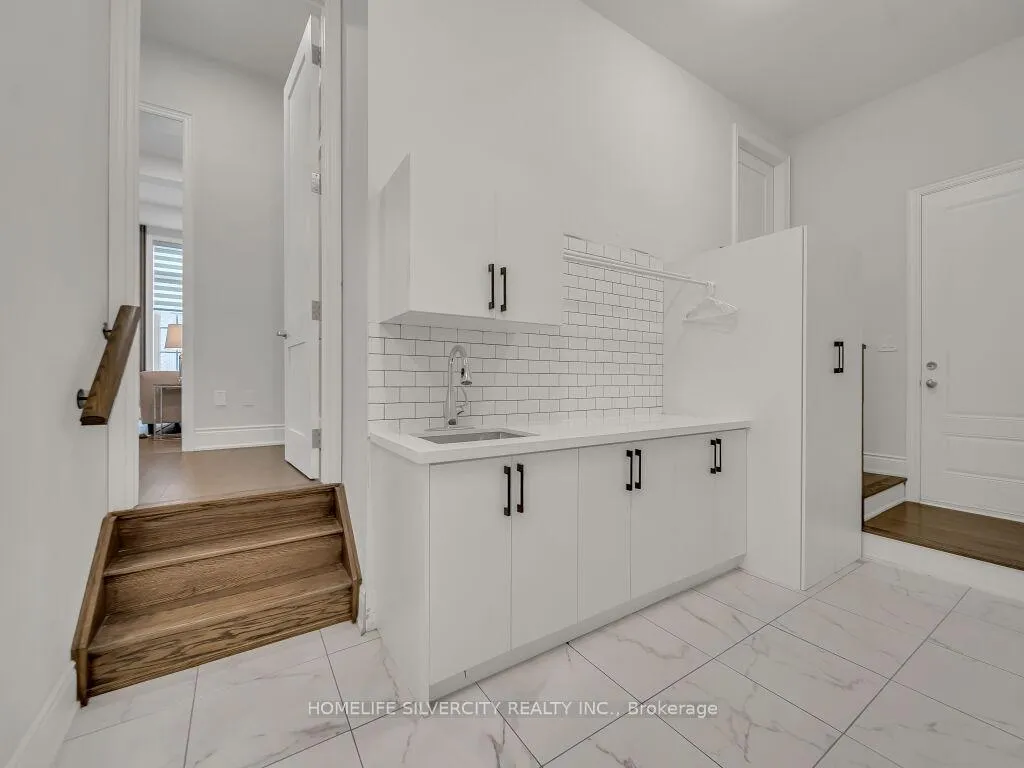 Photo 24 of 2 Endless Circle, Vaughan, Kleinburg — HOMEH