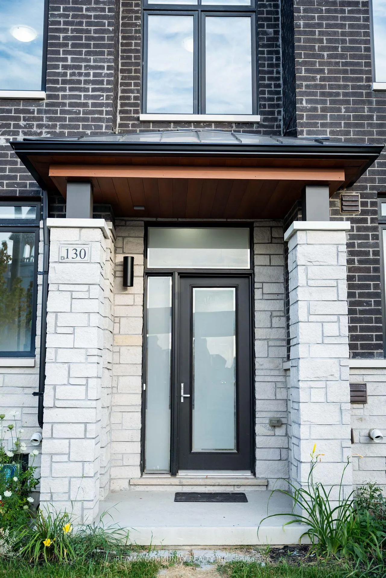 Photo 1 of 130 Purple Sage Drive, Brampton, Bram East — HOMEH