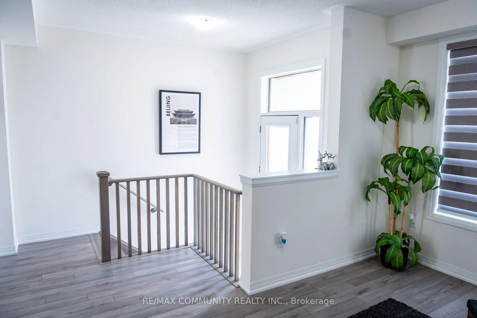 Photo 5 of 130 Purple Sage Drive, Brampton, Bram East — HOMEH