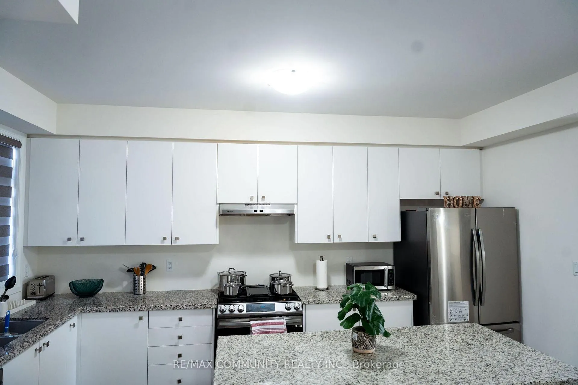 Photo 15 of 130 Purple Sage Drive, Brampton, Bram East — HOMEH