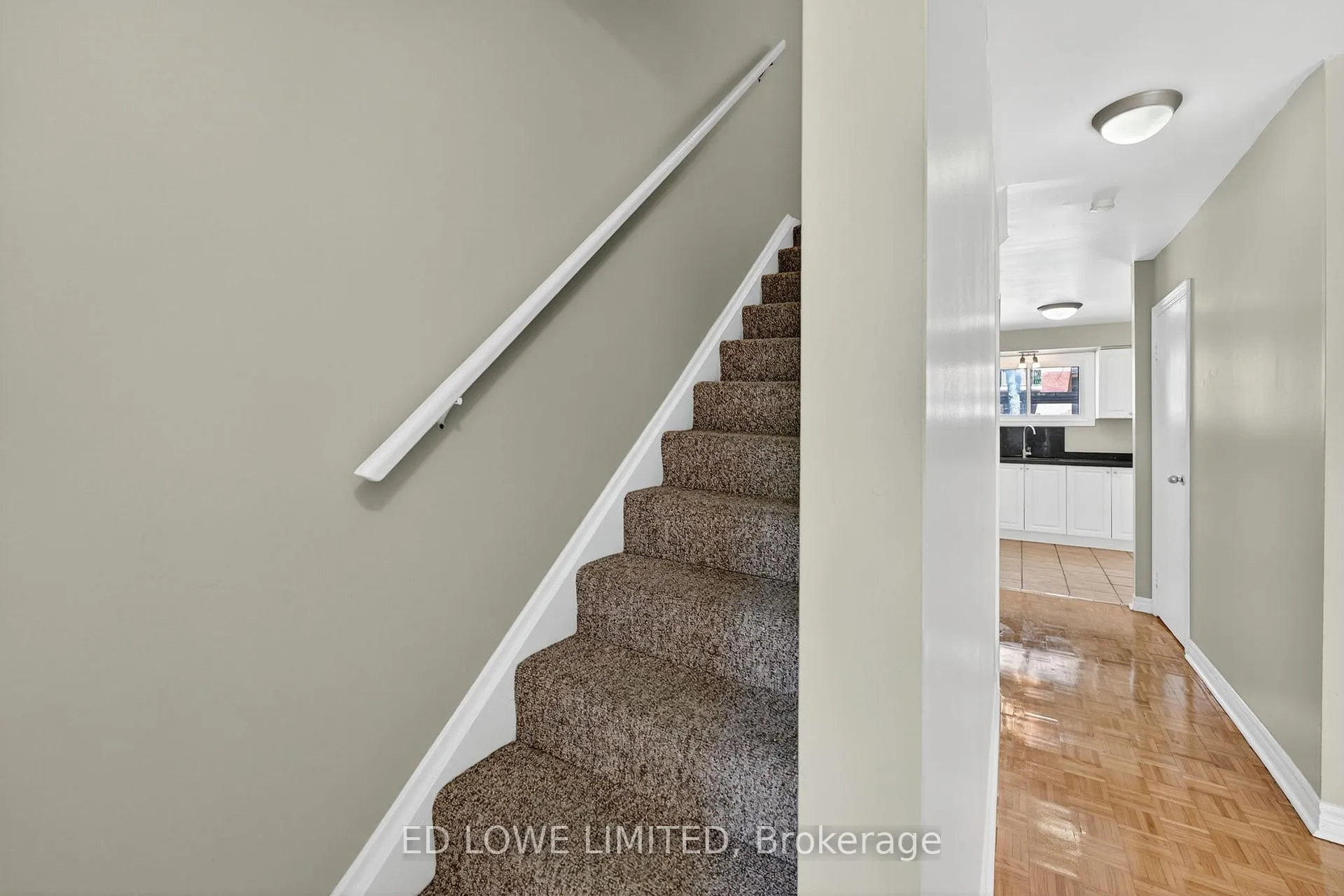 Photo 14 of Unit 27, 275 Blake Street, Barrie, North Shore — HOMEH