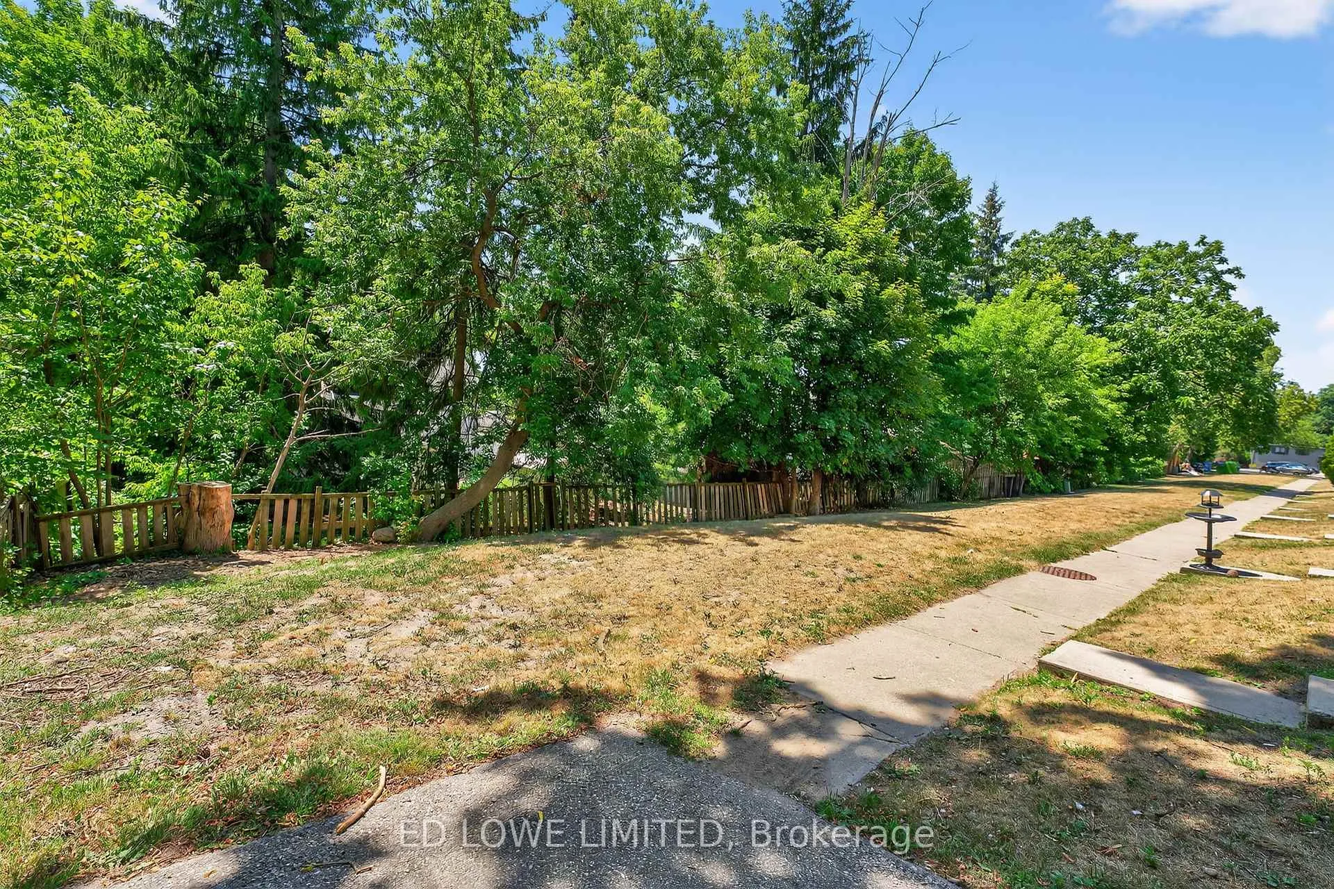 Photo 30 of Unit 27, 275 Blake Street, Barrie, North Shore — HOMEH
