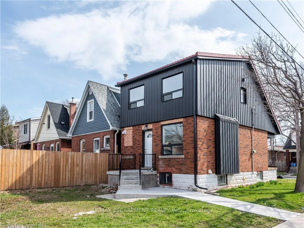 Photo 8 of 49 Cameron Avenue N, Hamilton, Homeside — HOMEH