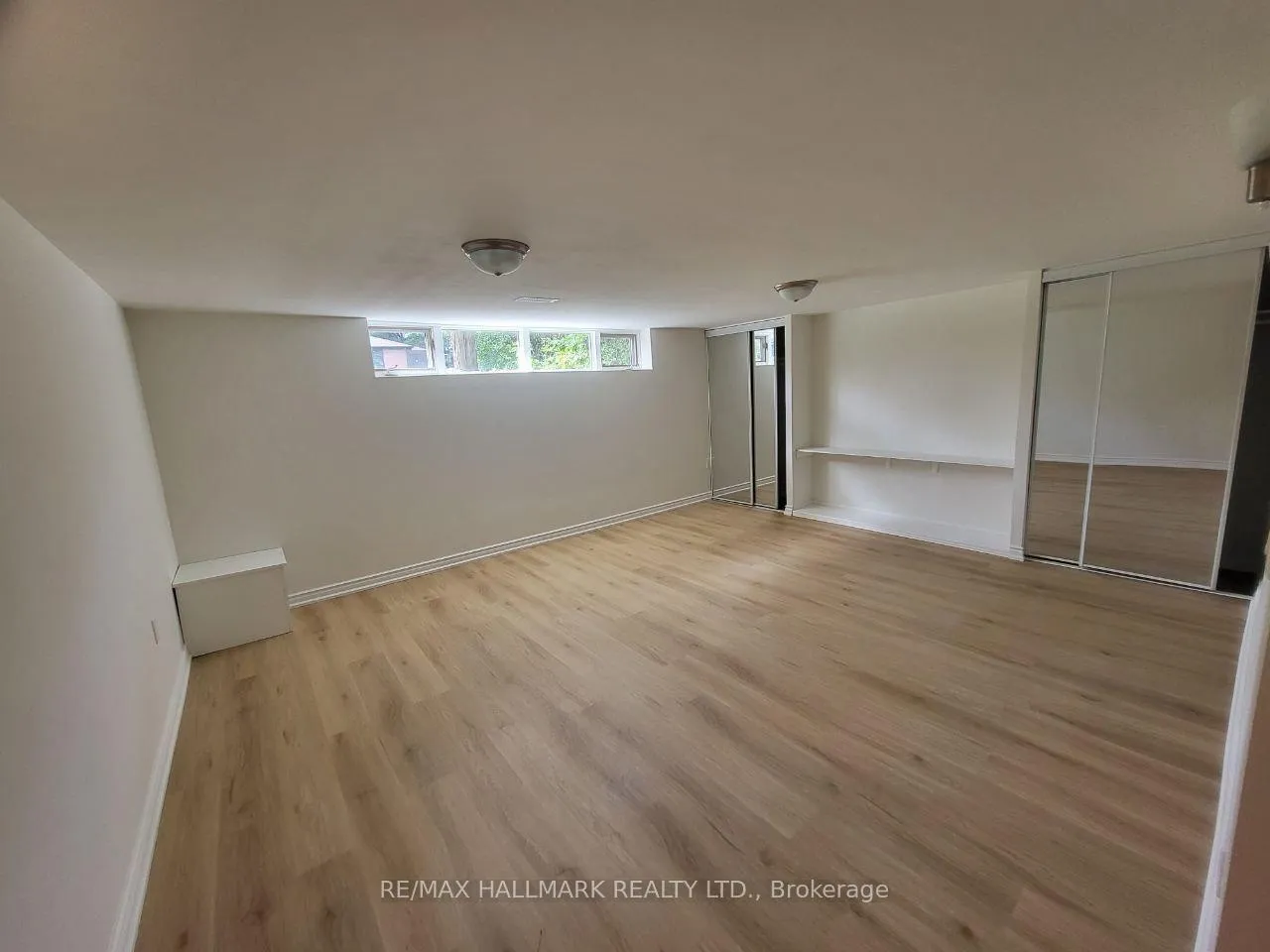 Photo 4 of Unit Lower, 10 Johnson Road, Aurora, Aurora Highlands — HOMEH