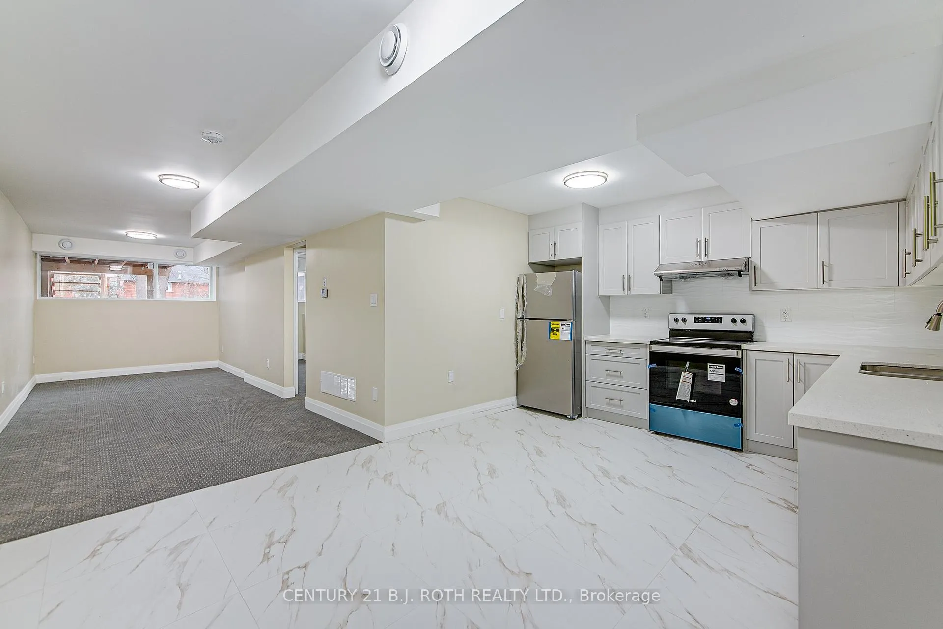 Photo 4 of Unit 2, 82 Peel Street, Barrie, Wellington — HOMEH