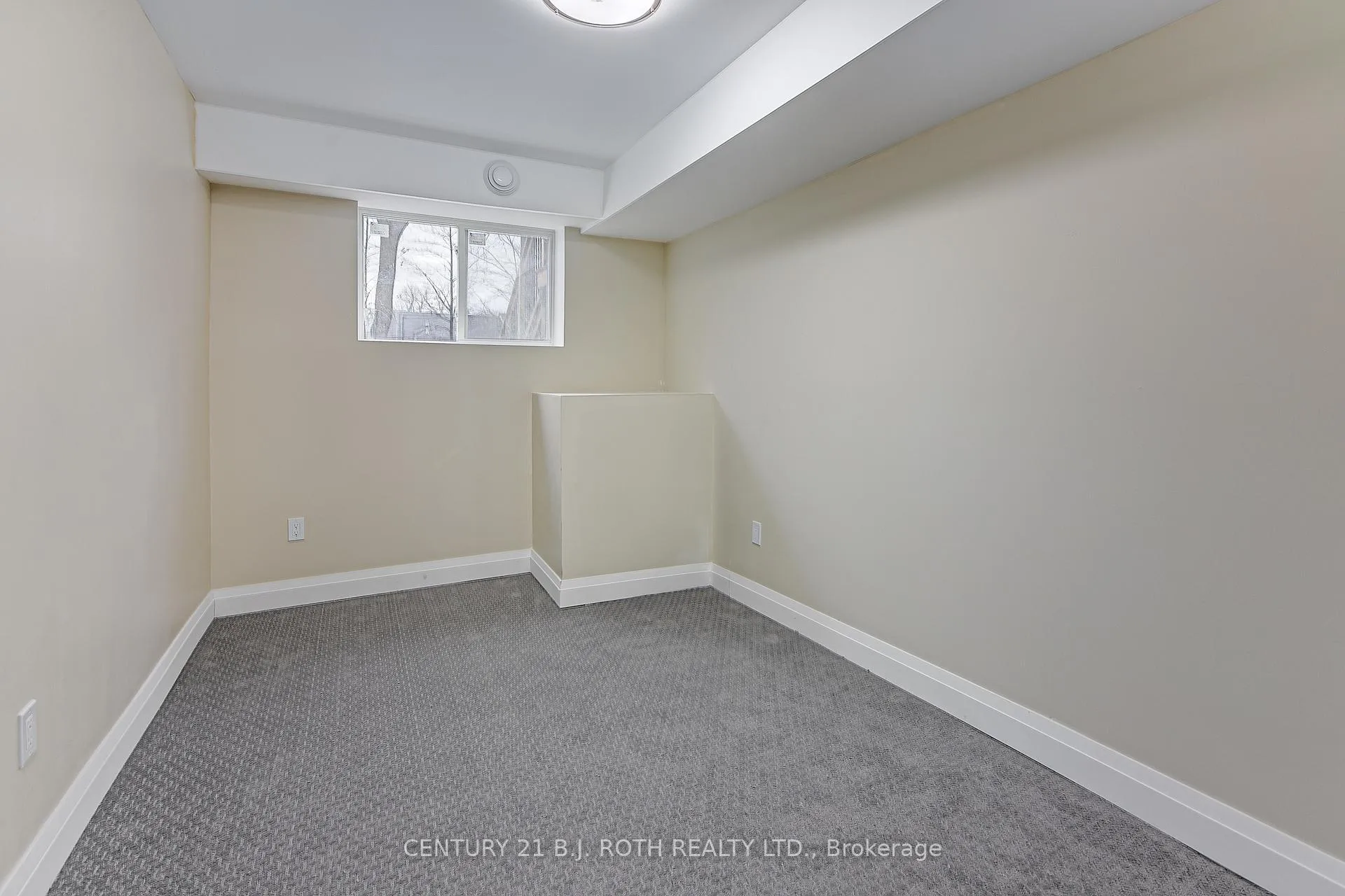 Photo 8 of Unit 2, 82 Peel Street, Barrie, Wellington — HOMEH
