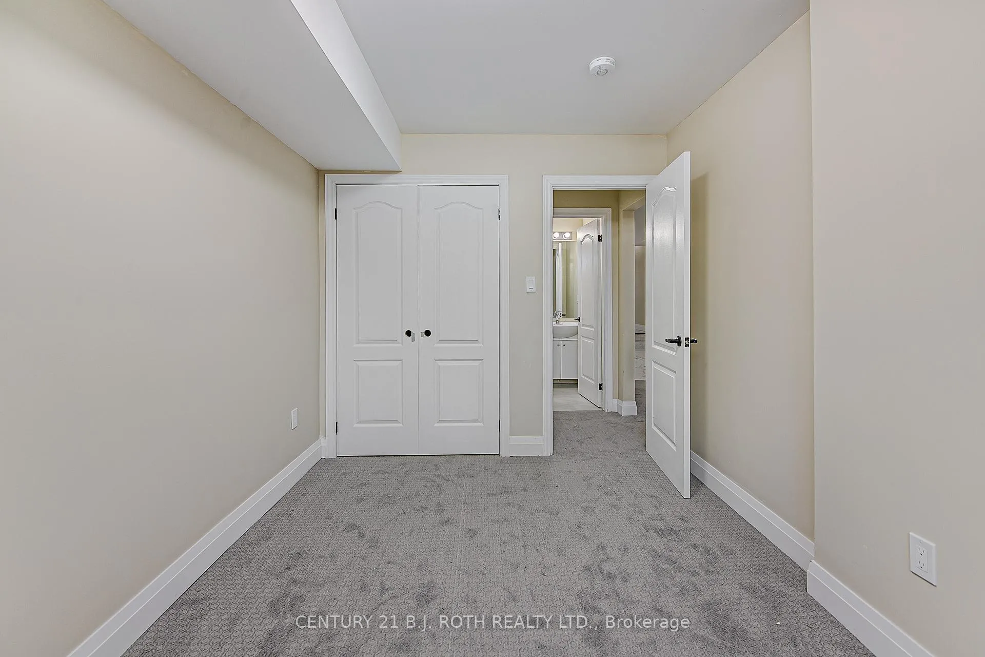Photo 9 of Unit 2, 82 Peel Street, Barrie, Wellington — HOMEH