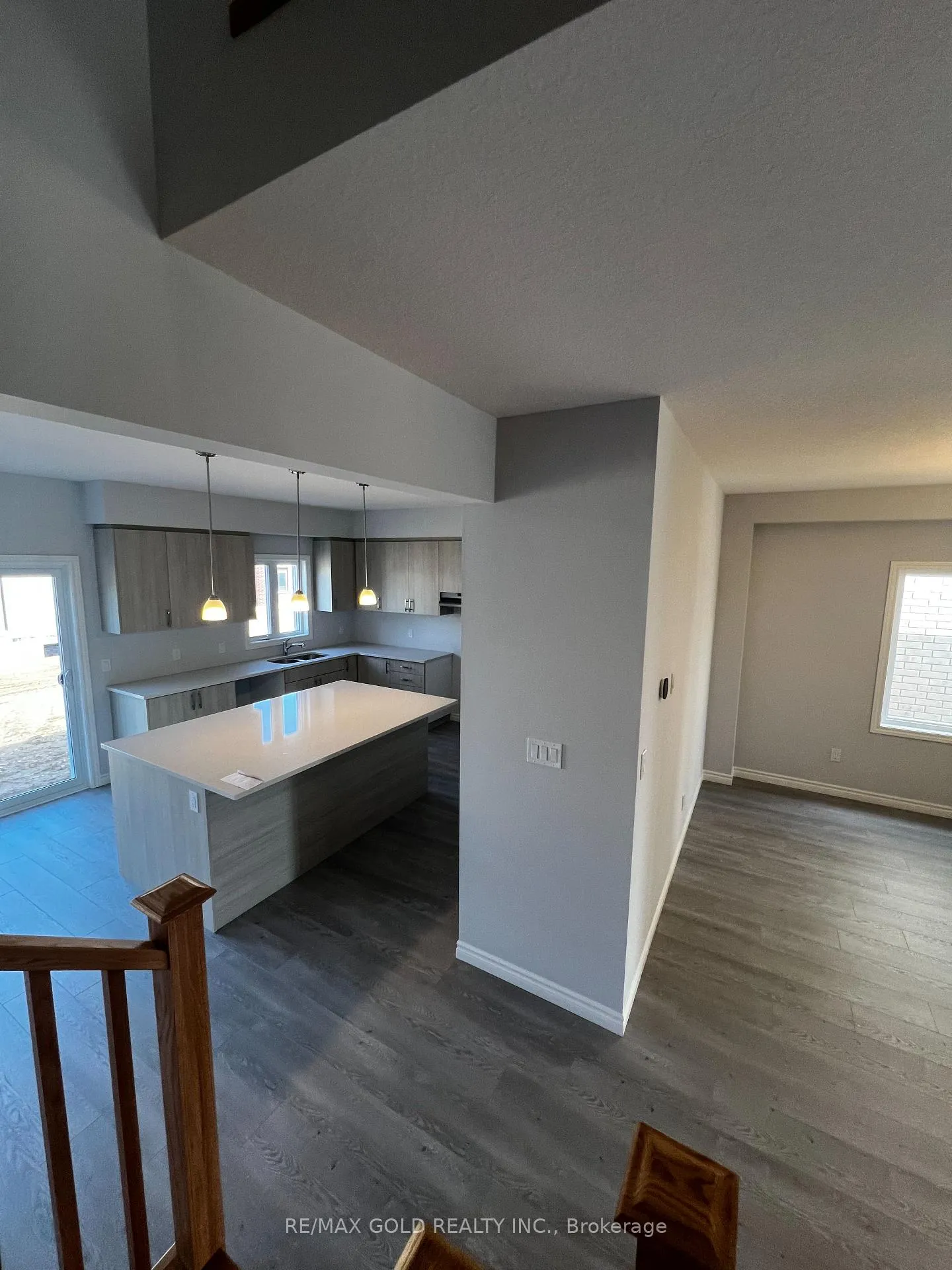 Photo 13 of 12 Becker Street, Brant, Paris — HOMEH