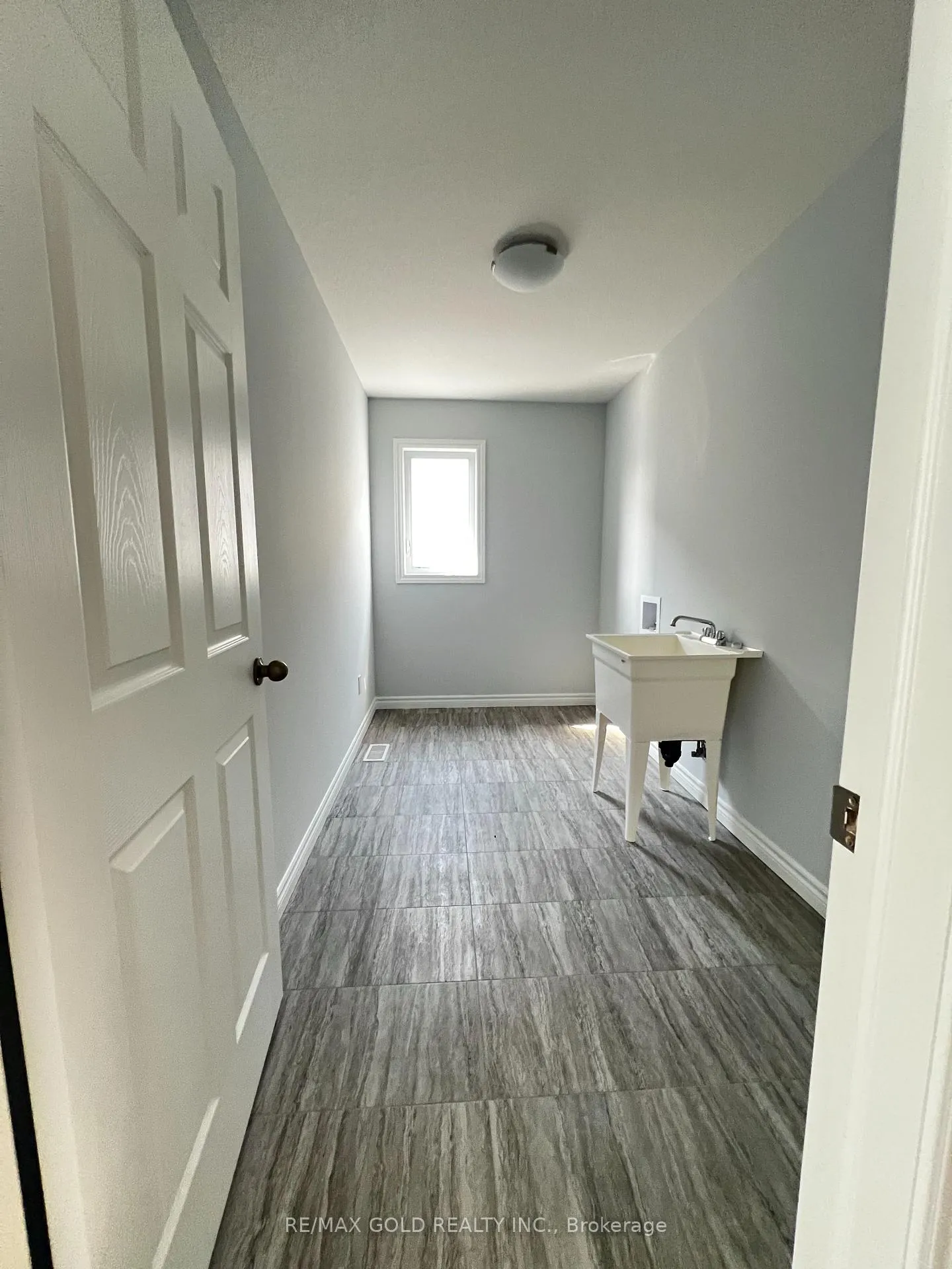 Photo 16 of 12 Becker Street, Brant, Paris — HOMEH