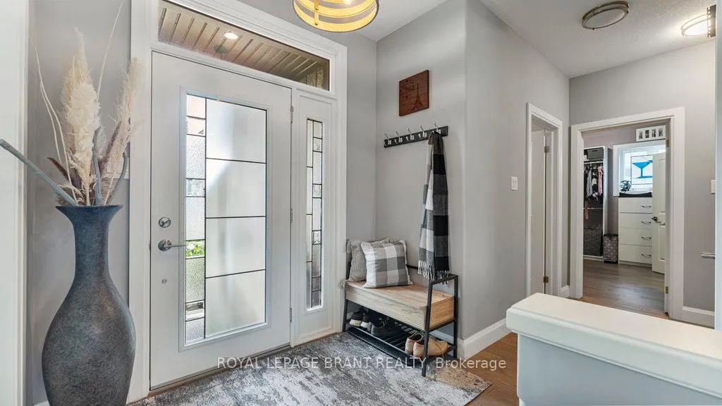 Photo 5 of 5 Edgar Place, Brant, Paris — HOMEH