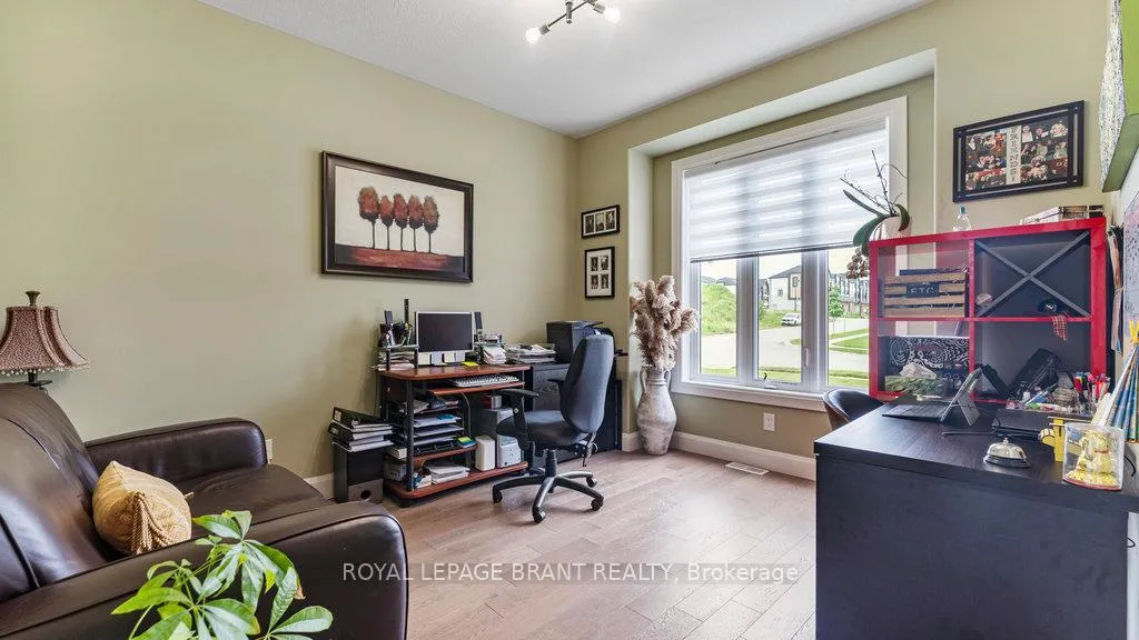 Photo 6 of 5 Edgar Place, Brant, Paris — HOMEH