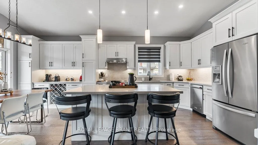 Photo 9 of 5 Edgar Place, Brant, Paris — HOMEH