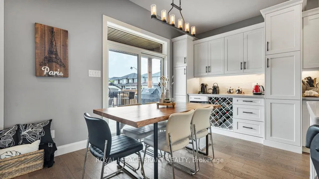 Photo 11 of 5 Edgar Place, Brant, Paris — HOMEH