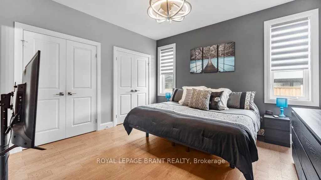 Photo 15 of 5 Edgar Place, Brant, Paris — HOMEH