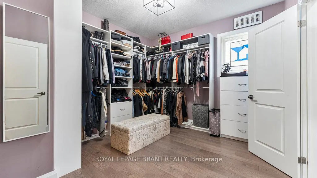 Photo 17 of 5 Edgar Place, Brant, Paris — HOMEH