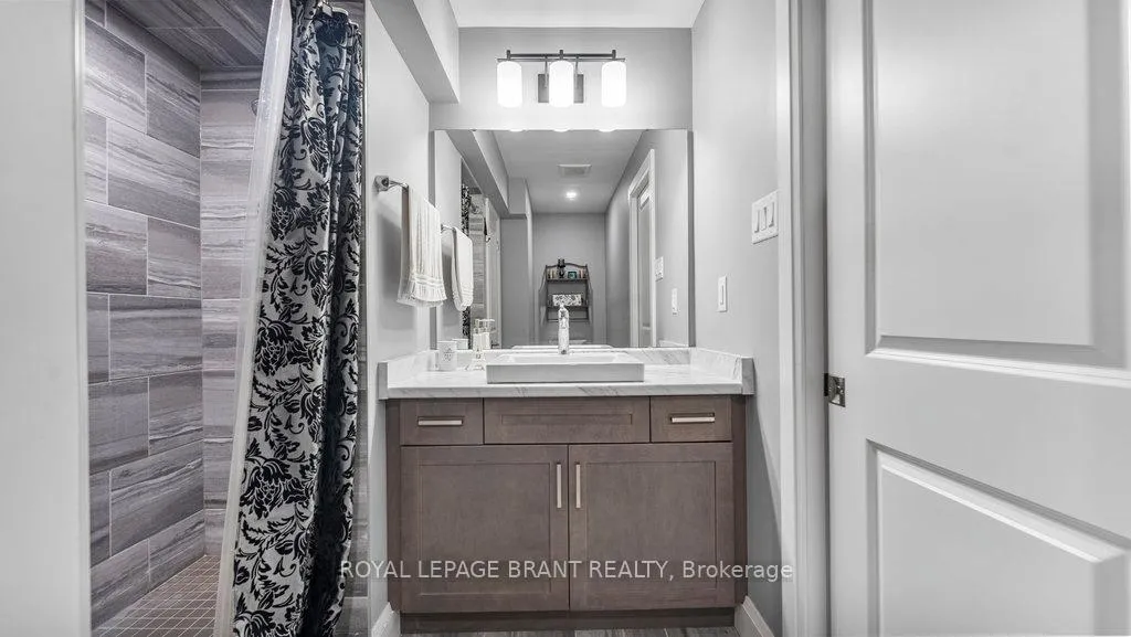 Photo 19 of 5 Edgar Place, Brant, Paris — HOMEH