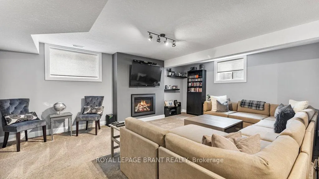 Photo 21 of 5 Edgar Place, Brant, Paris — HOMEH