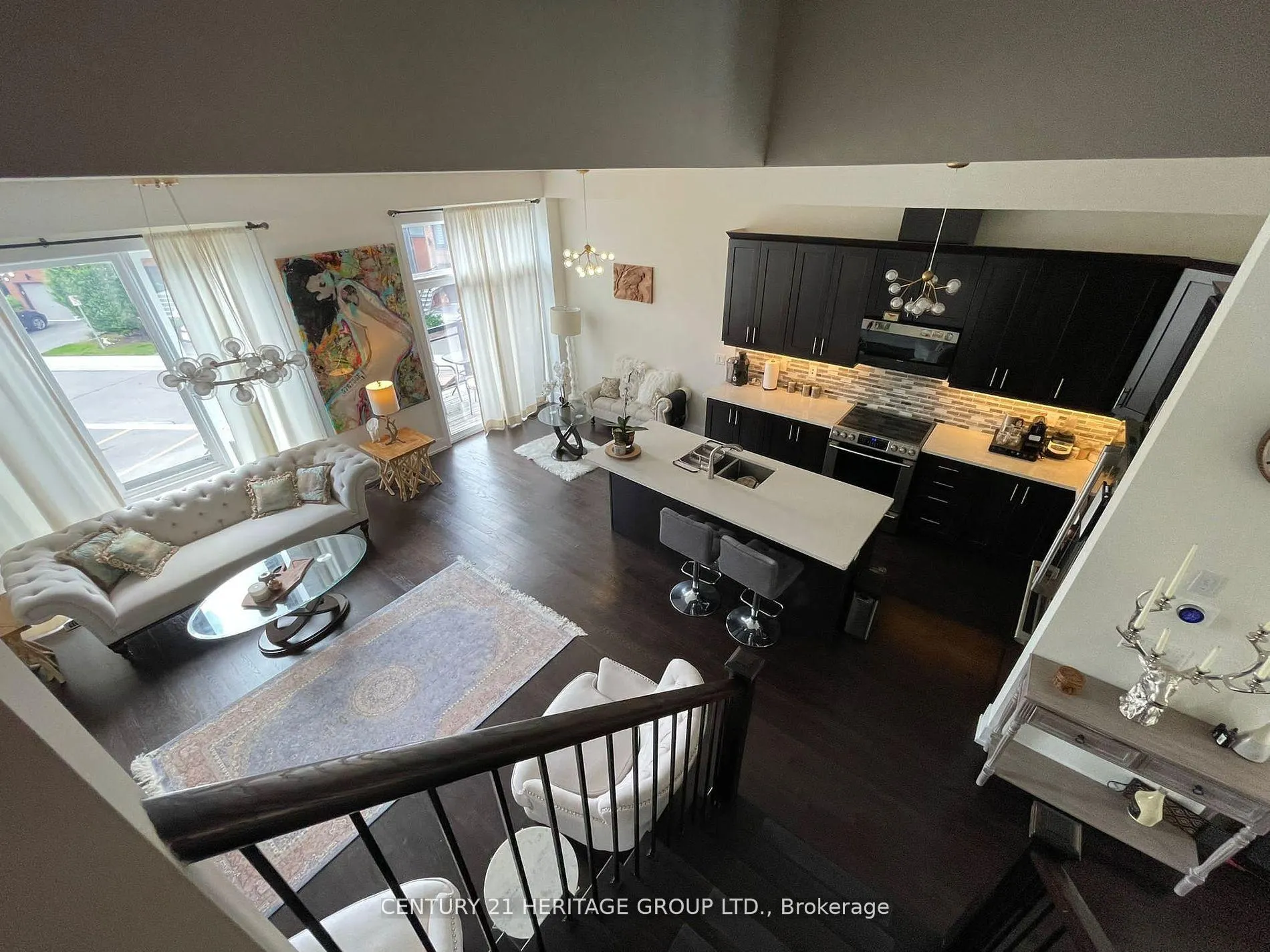 Photo 15 of 14 Cambray Road, Vaughan, Patterson — HOMEH