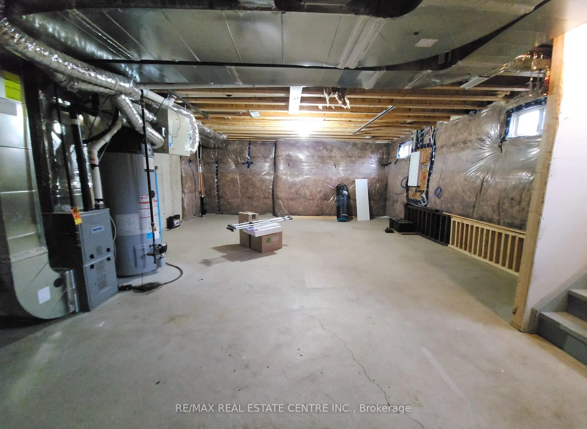 Photo 30 of 2 Utter Place, Hamilton, Stoney Creek Mountain — HOMEH