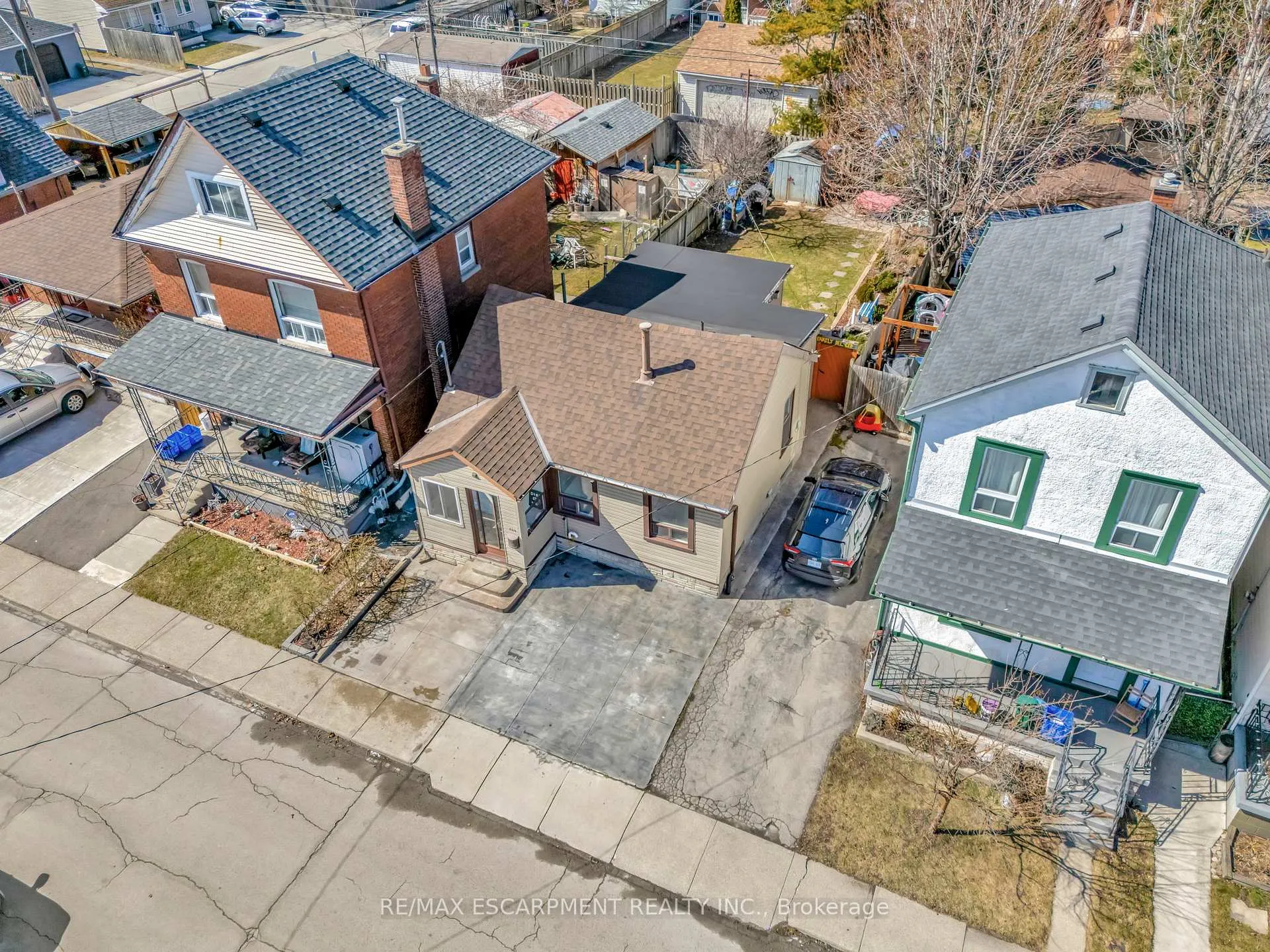 Photo 27 of 159 Grosvenor Avenue N, Hamilton, Crown Point — HOMEH