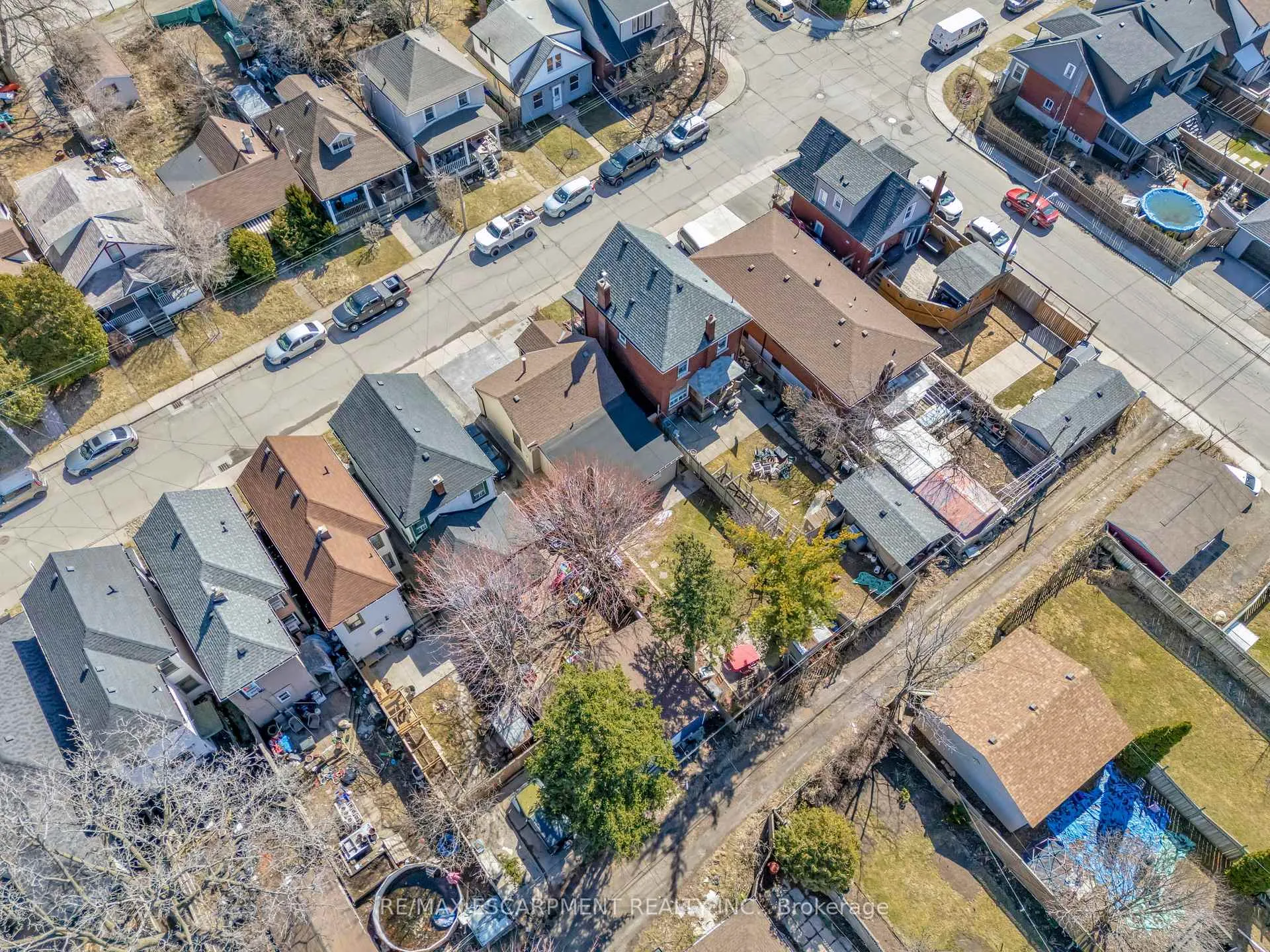 Photo 30 of 159 Grosvenor Avenue N, Hamilton, Crown Point — HOMEH
