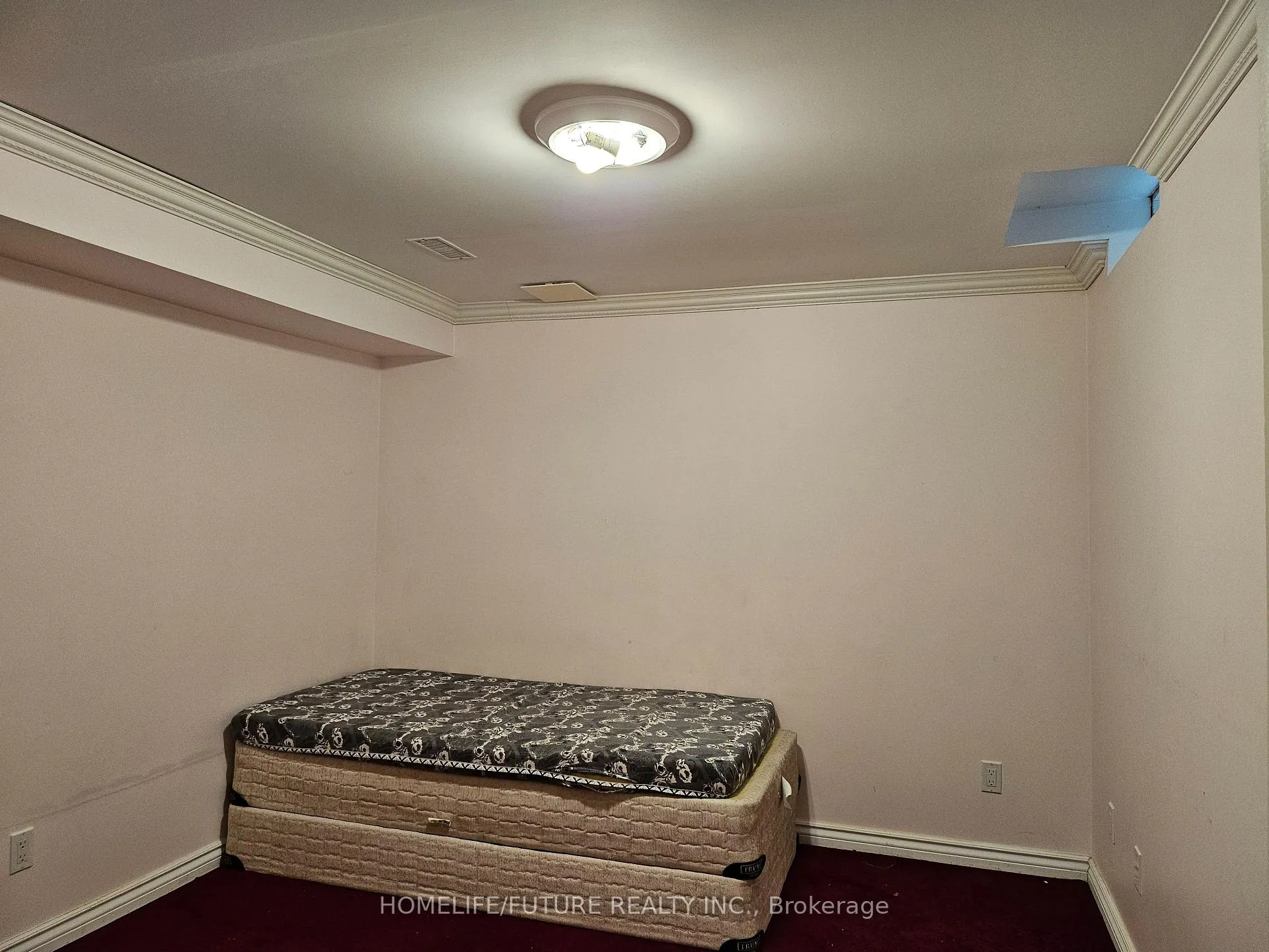 Photo 14 of Unit Bsmt, 9 White Cedar Drive, Markham, Legacy — HOMEH