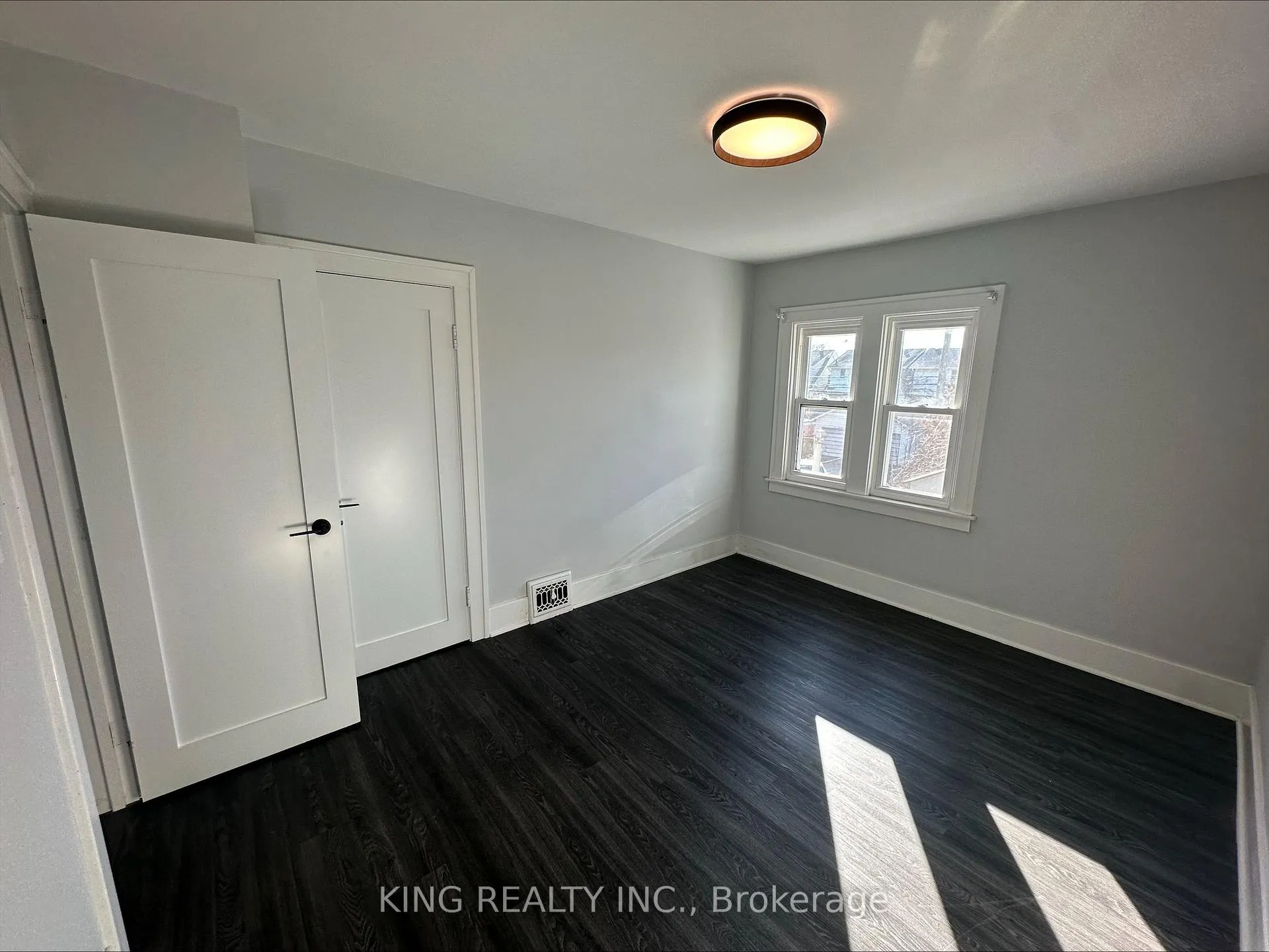 Photo 8 of Unit Main, 1243 Bruce Avenue, Windsor — HOMEH