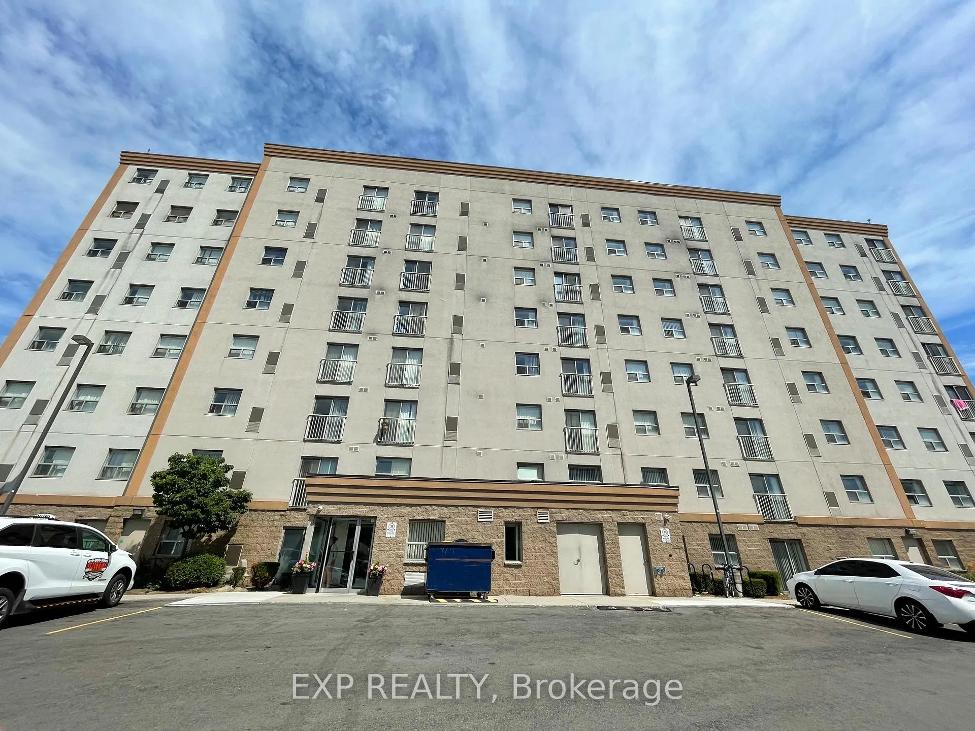 Photo 1 of Unit 403, 593 Strasburg Road, Kitchener — HOMEH