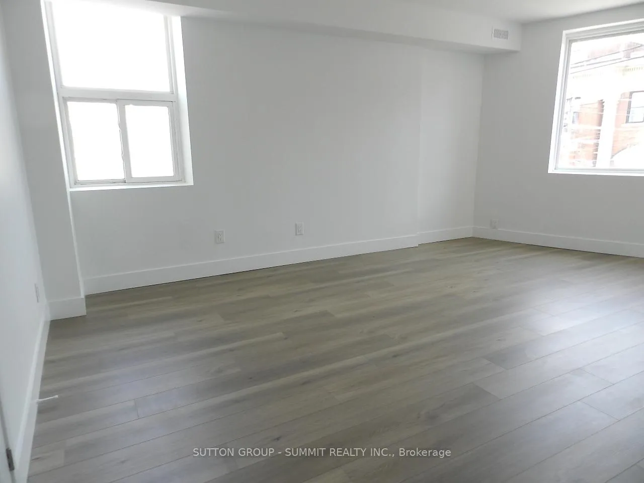 Photo 6 of Unit 201, 577 Gerrard Street E, Toronto, North Riverdale — HOMEH