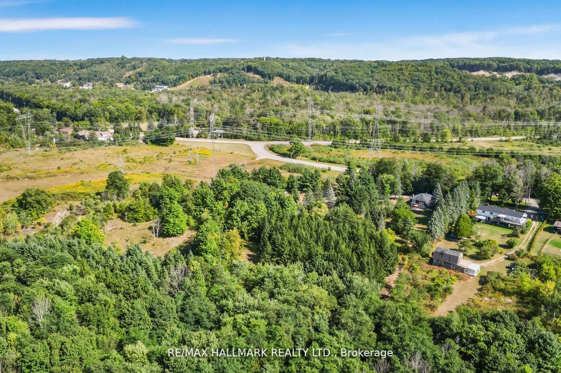 Photo 5 of 2422 Snow Valley Road, Springwater, Snow Valley — HOMEH