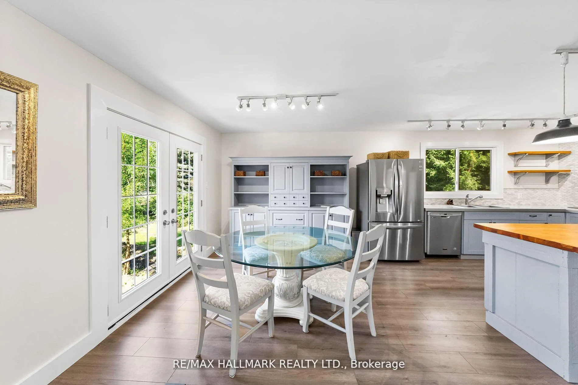 Photo 15 of 2422 Snow Valley Road, Springwater, Snow Valley — HOMEH