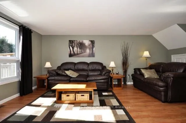 Photo 8 of 78 Highbrook Street, Kitchener — HOMEH