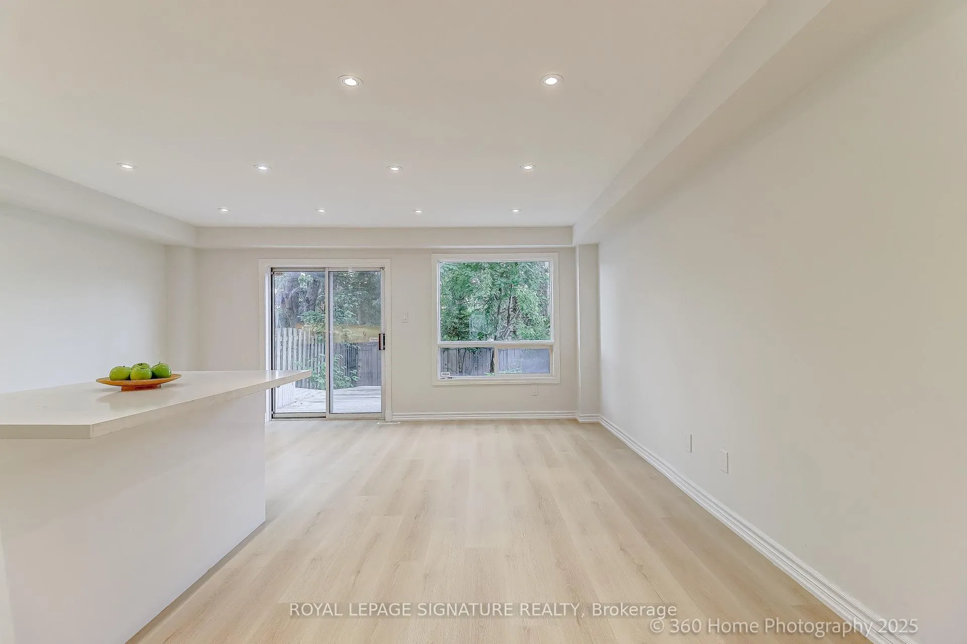 Photo 17 of 135 Kelso Crescent, Vaughan, Maple — HOMEH