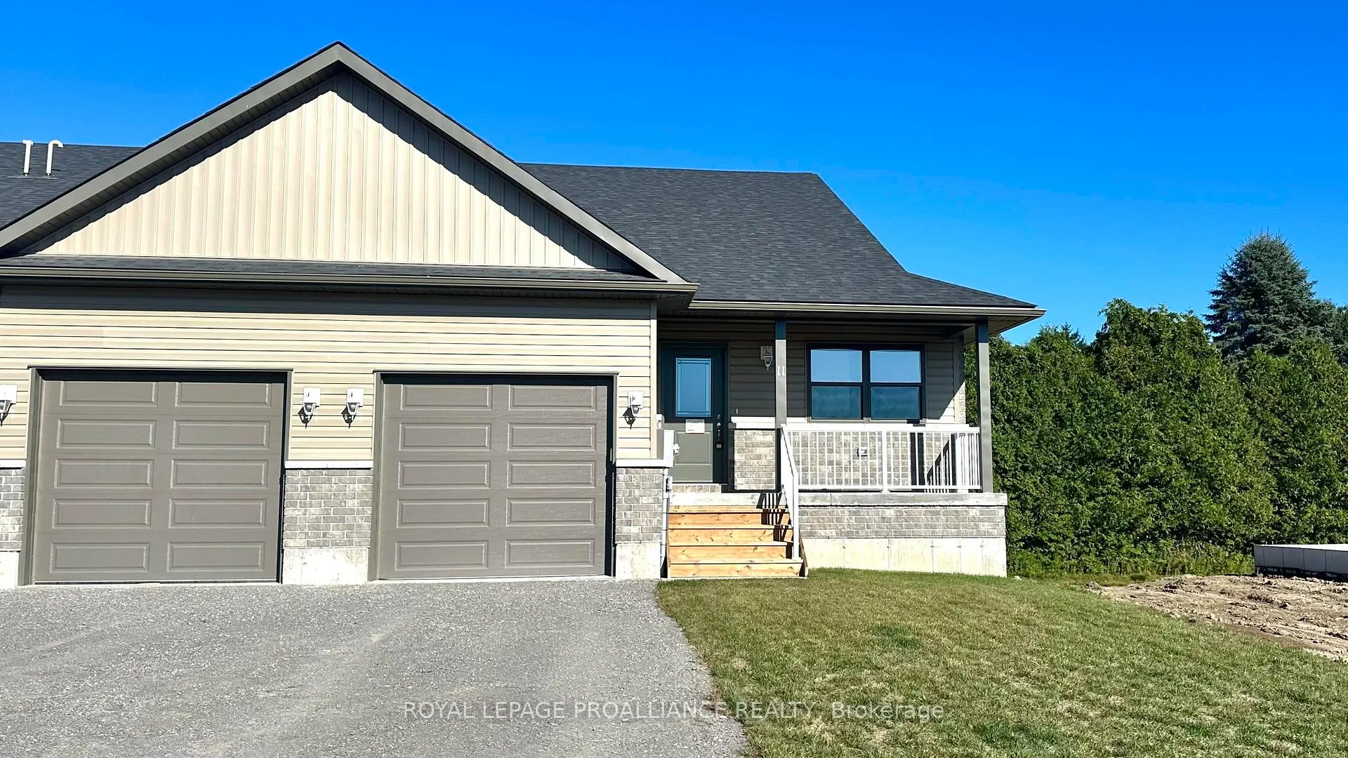 Photo 1 of 11 Clayton John Avenue, Prince Edward County, Sophiasburg Ward — HOMEH