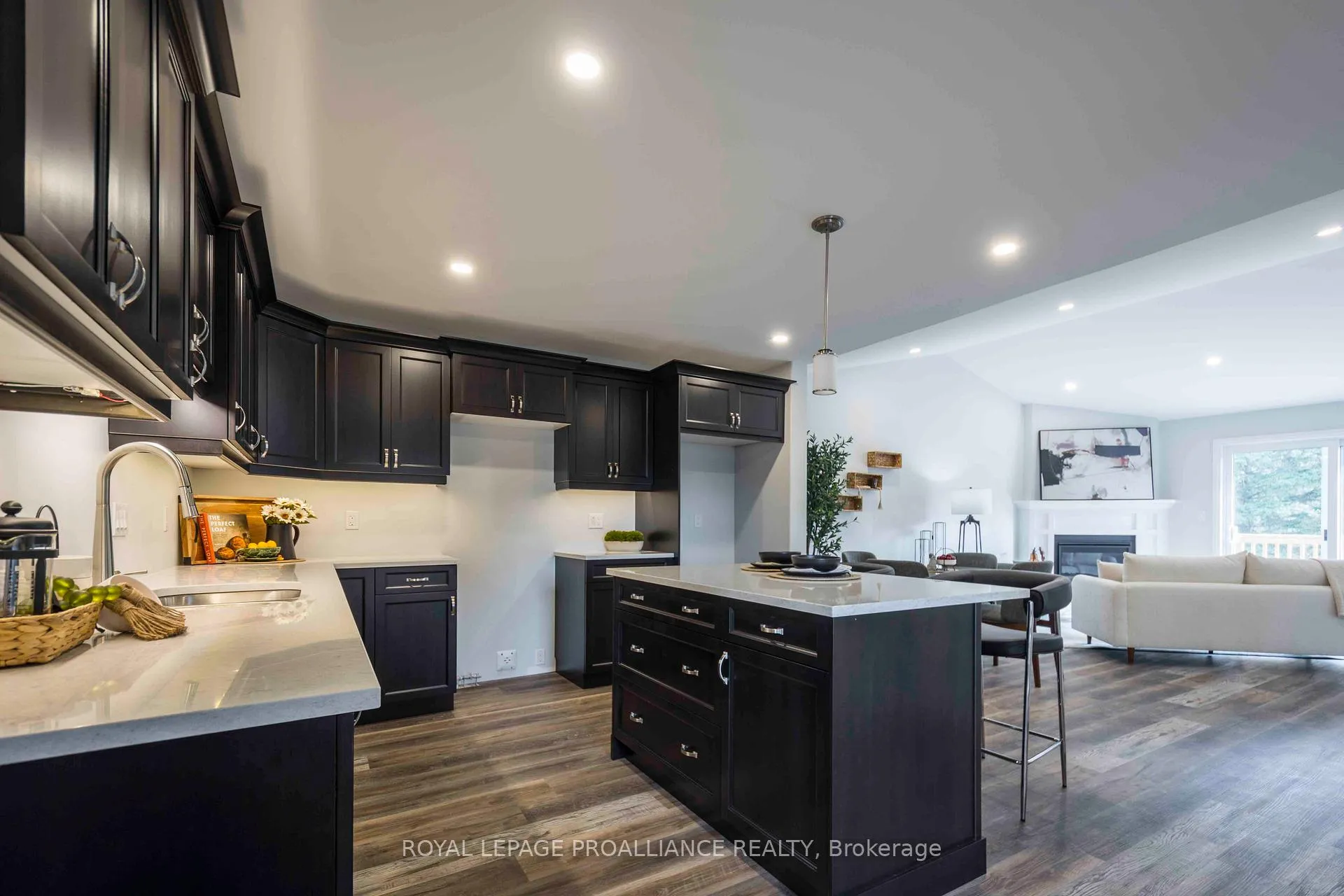 Photo 5 of 11 Clayton John Avenue, Prince Edward County, Sophiasburg Ward — HOMEH