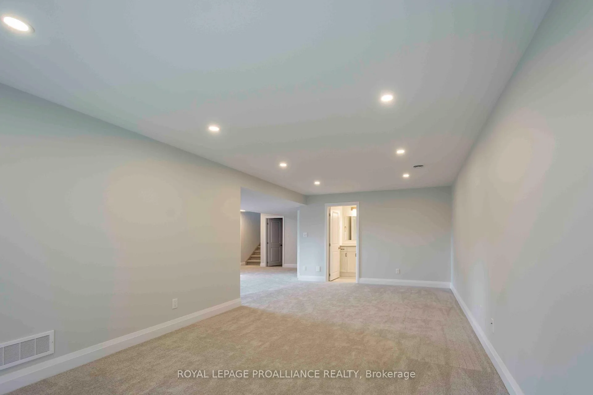 Photo 23 of 11 Clayton John Avenue, Prince Edward County, Sophiasburg Ward — HOMEH