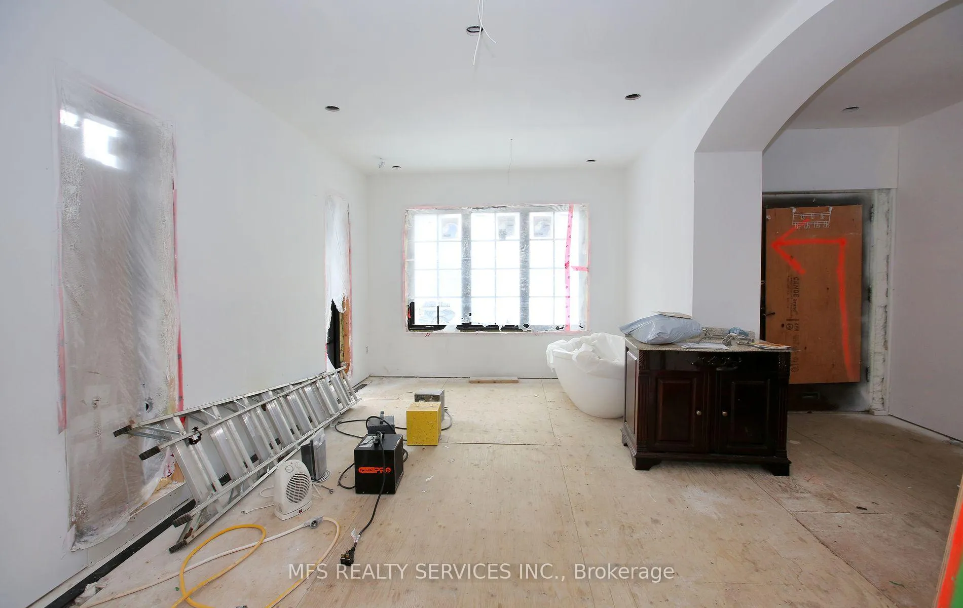 Photo 13 of 203 Glencairn Avenue, Toronto, Lawrence Park South — HOMEH