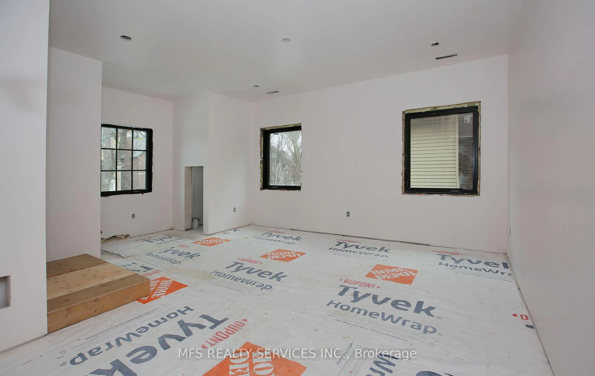 Photo 17 of 203 Glencairn Avenue, Toronto, Lawrence Park South — HOMEH