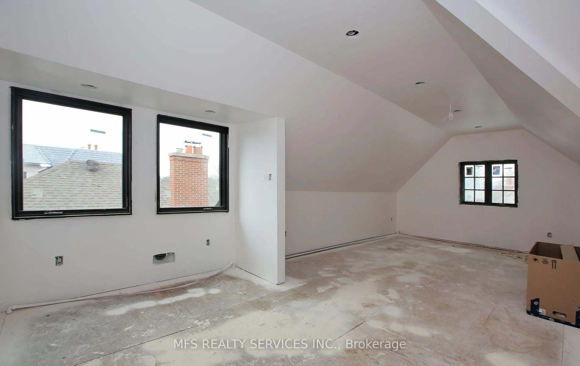 Photo 22 of 203 Glencairn Avenue, Toronto, Lawrence Park South — HOMEH