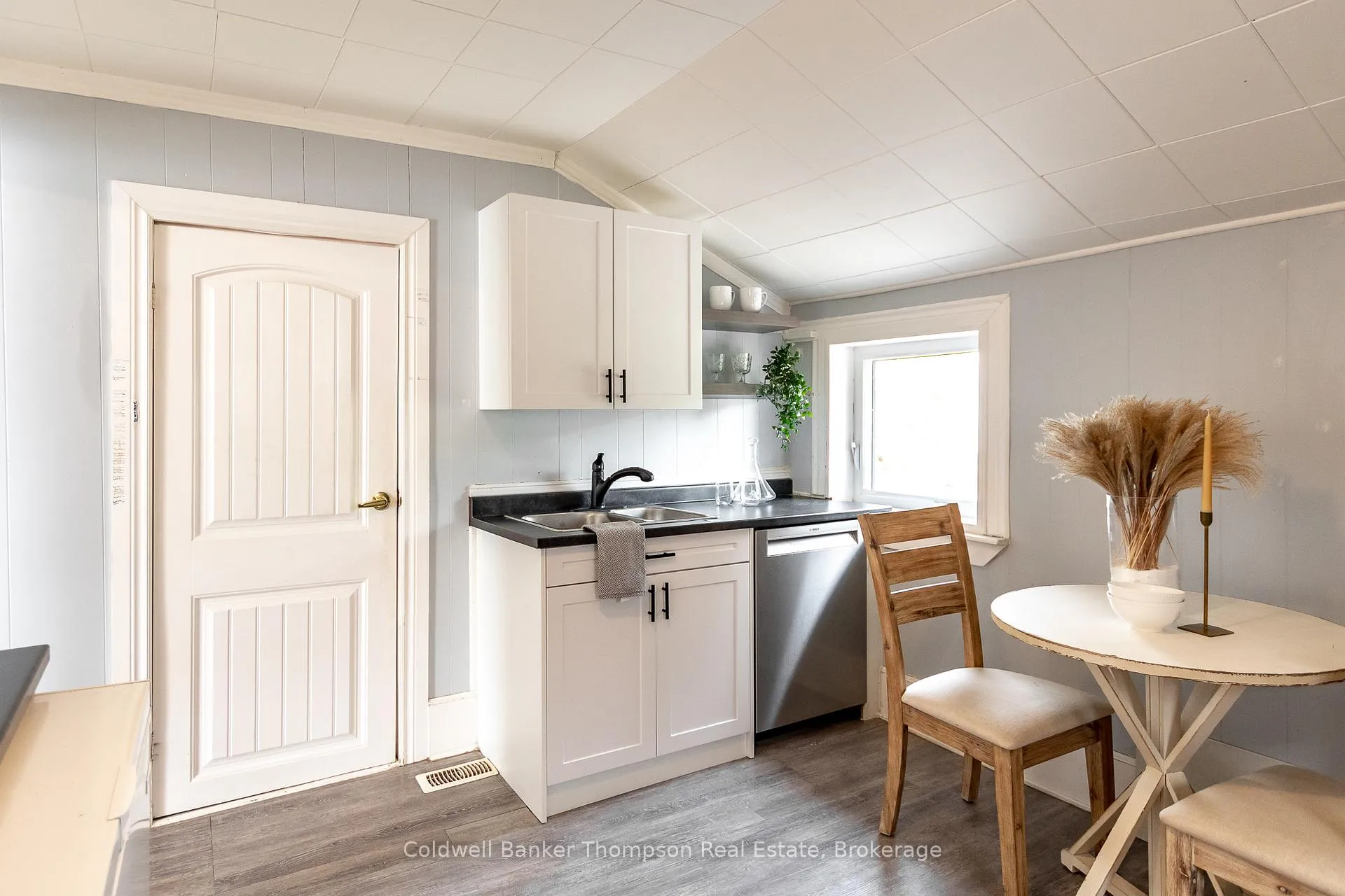 Photo 11 of 112 Ryerson Crescent, Burk's Falls — HOMEH