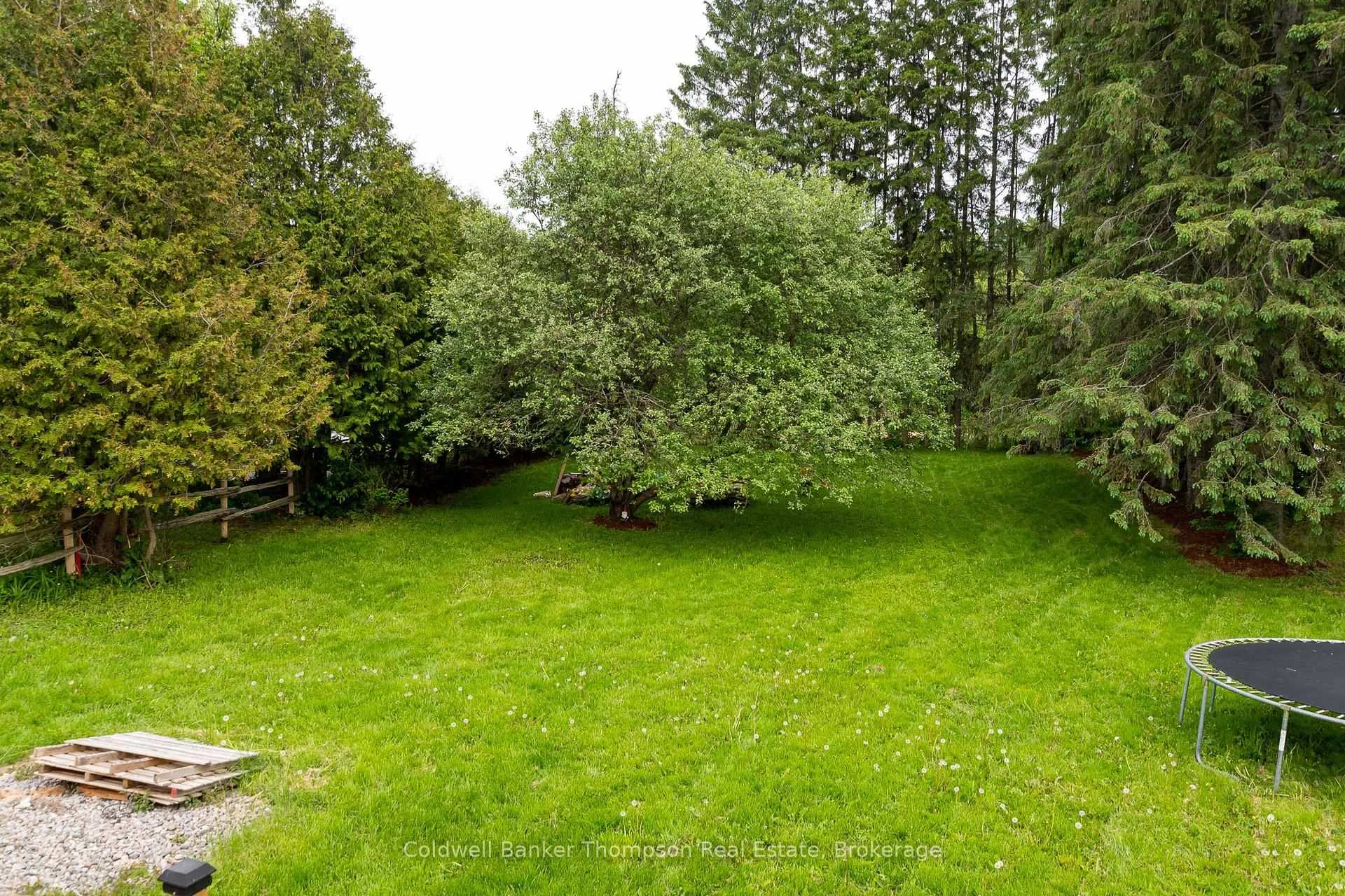 Photo 18 of 112 Ryerson Crescent, Burk's Falls — HOMEH