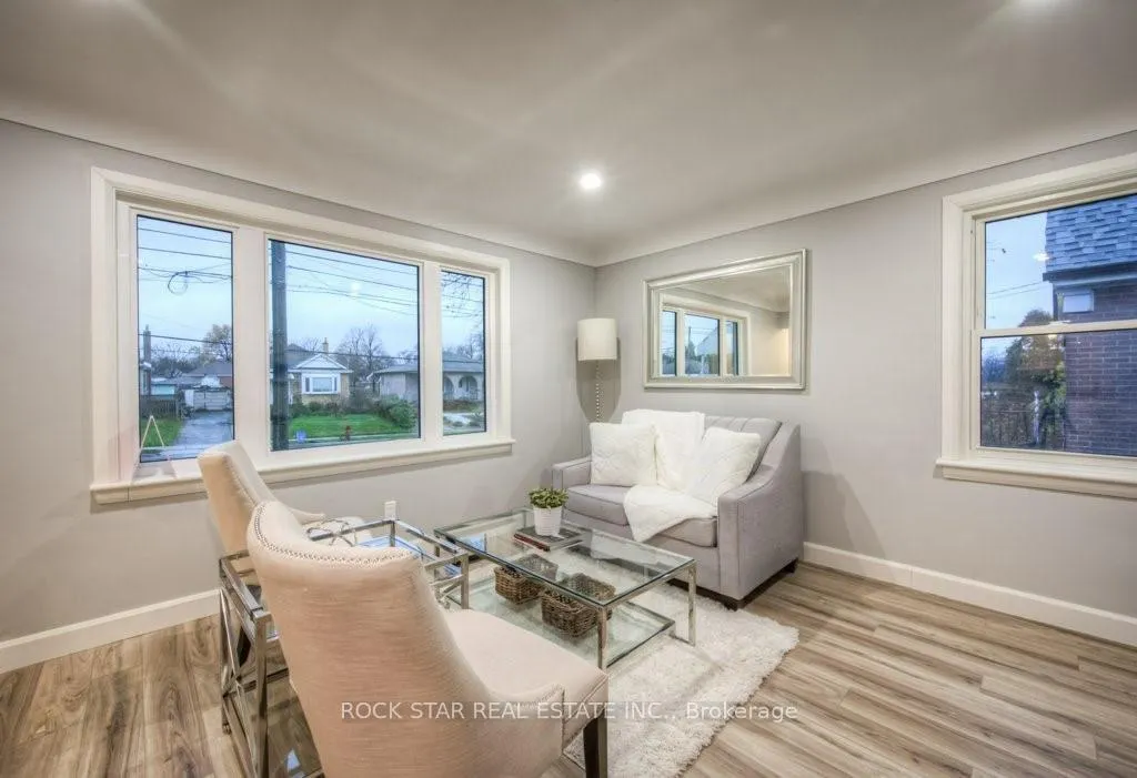 Photo 3 of Unit Main, 649 Upper Sherman Avenue, Hamilton, Macassa — HOMEH