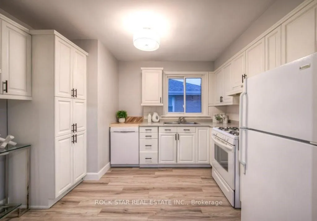 Photo 8 of Unit Main, 649 Upper Sherman Avenue, Hamilton, Macassa — HOMEH