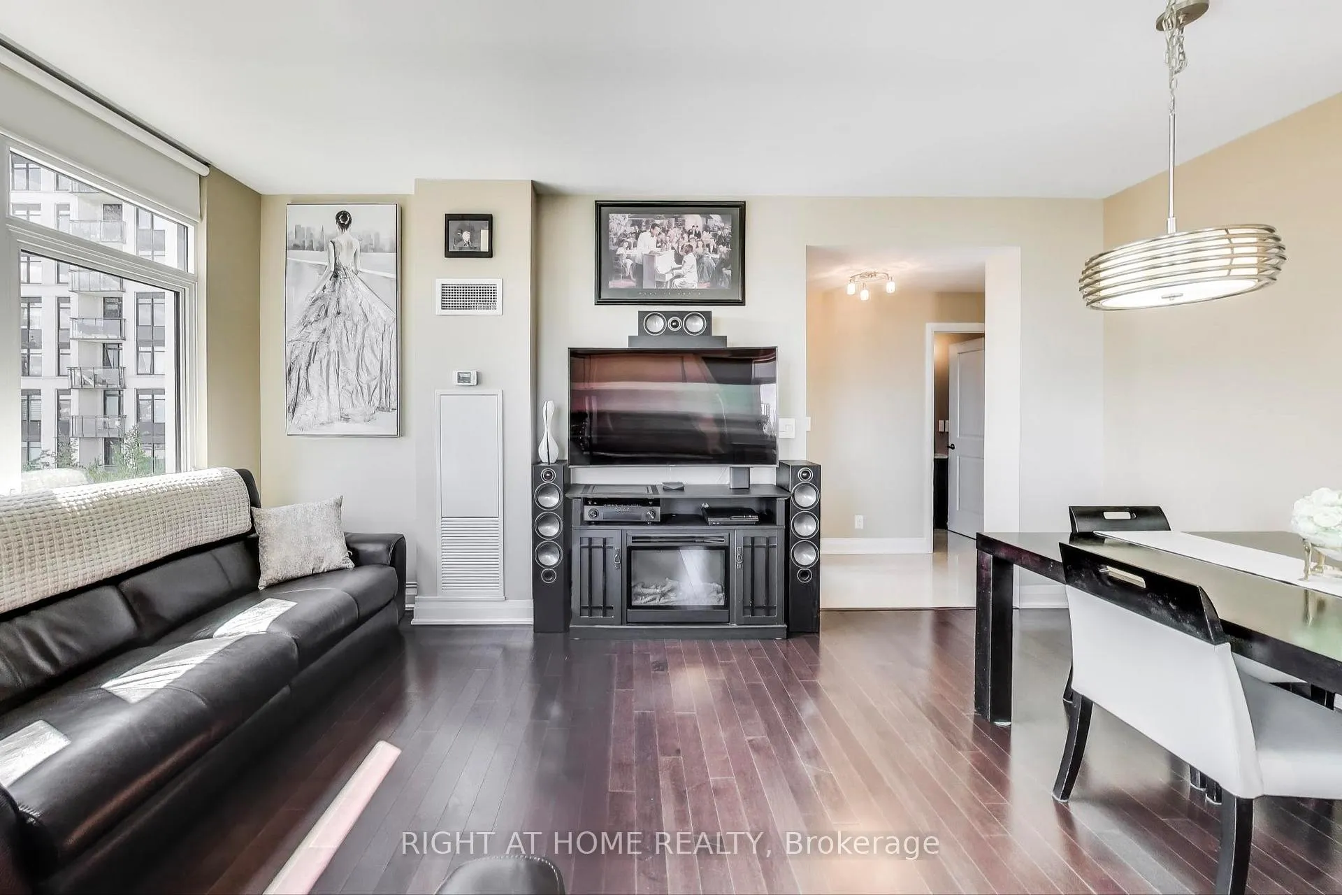 Photo 9 of Unit 317, 12 Woodstream Boulevard, Vaughan, Vaughan Grove — HOMEH