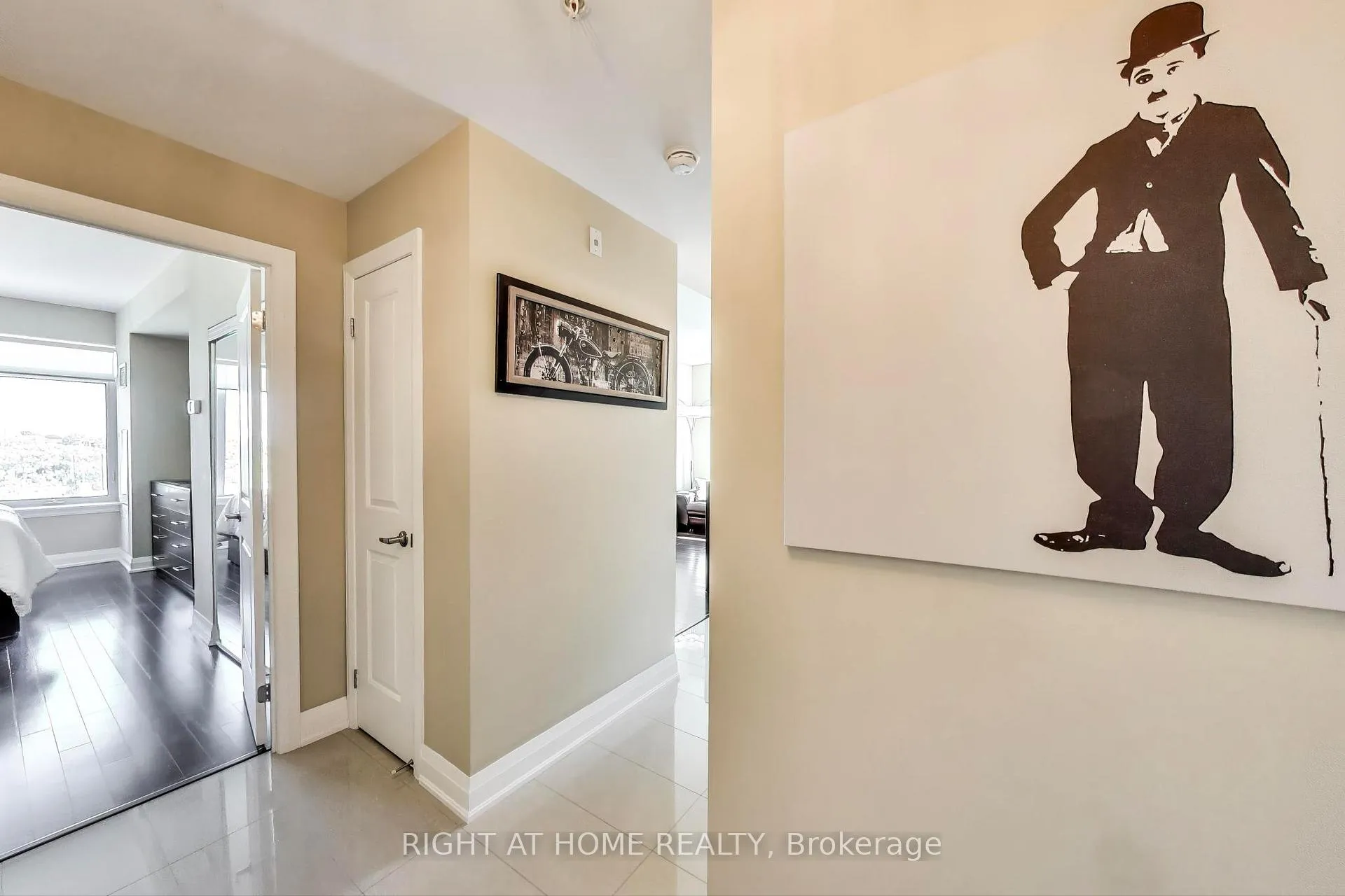 Photo 10 of Unit 317, 12 Woodstream Boulevard, Vaughan, Vaughan Grove — HOMEH